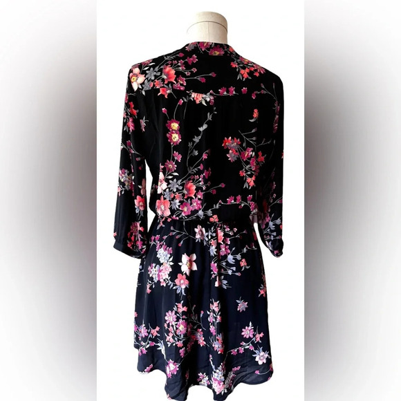 NWOT Lush Kendal Floral Faux Wrap Dress, Black Floral, Medium, fall colors - Picture 6 of 12